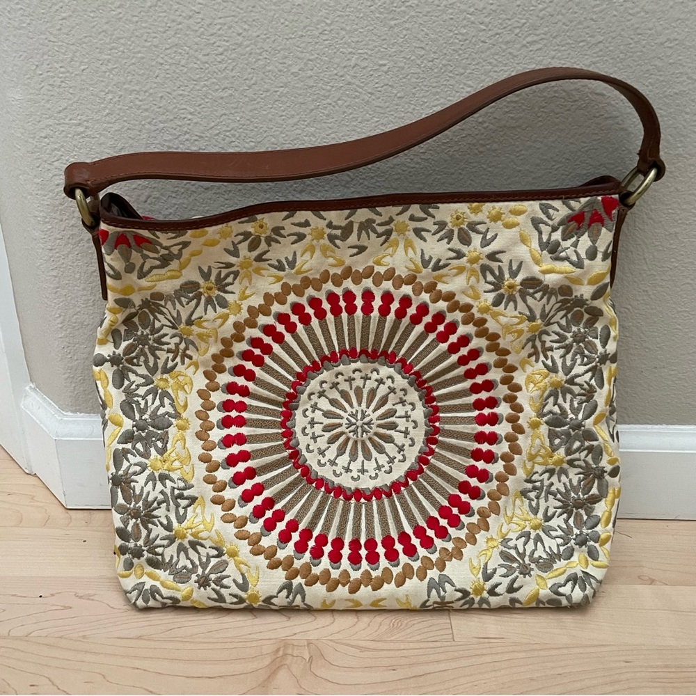COLE HAAN Women's Sierra Embroidery Carryall Purse O/S Red Gold Multicolor Boho - Picture 6 of 6